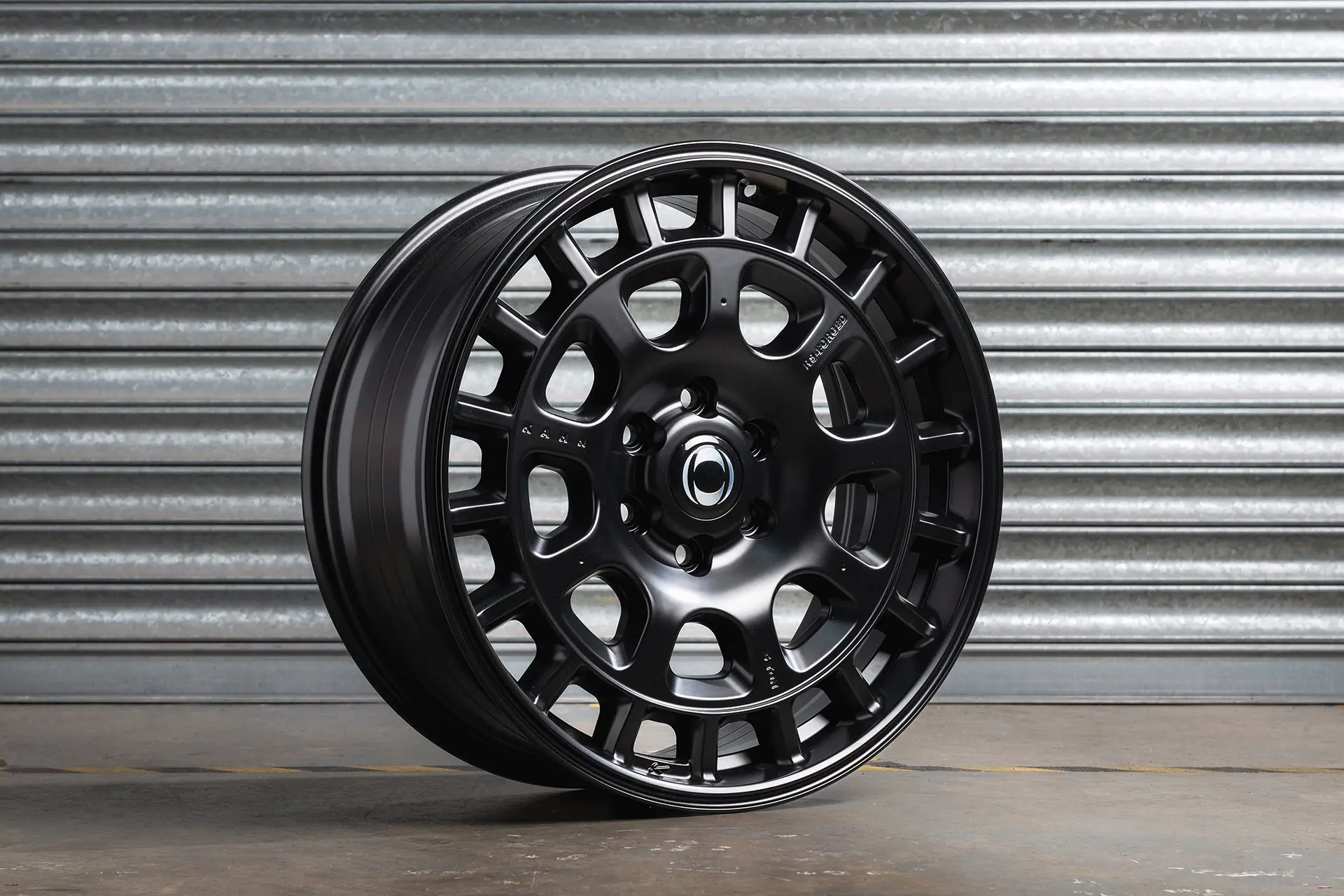 INEOS Grenadier (2023 Onwards) RS-Forged Alloy Wheels - Hammerhead - Image 13