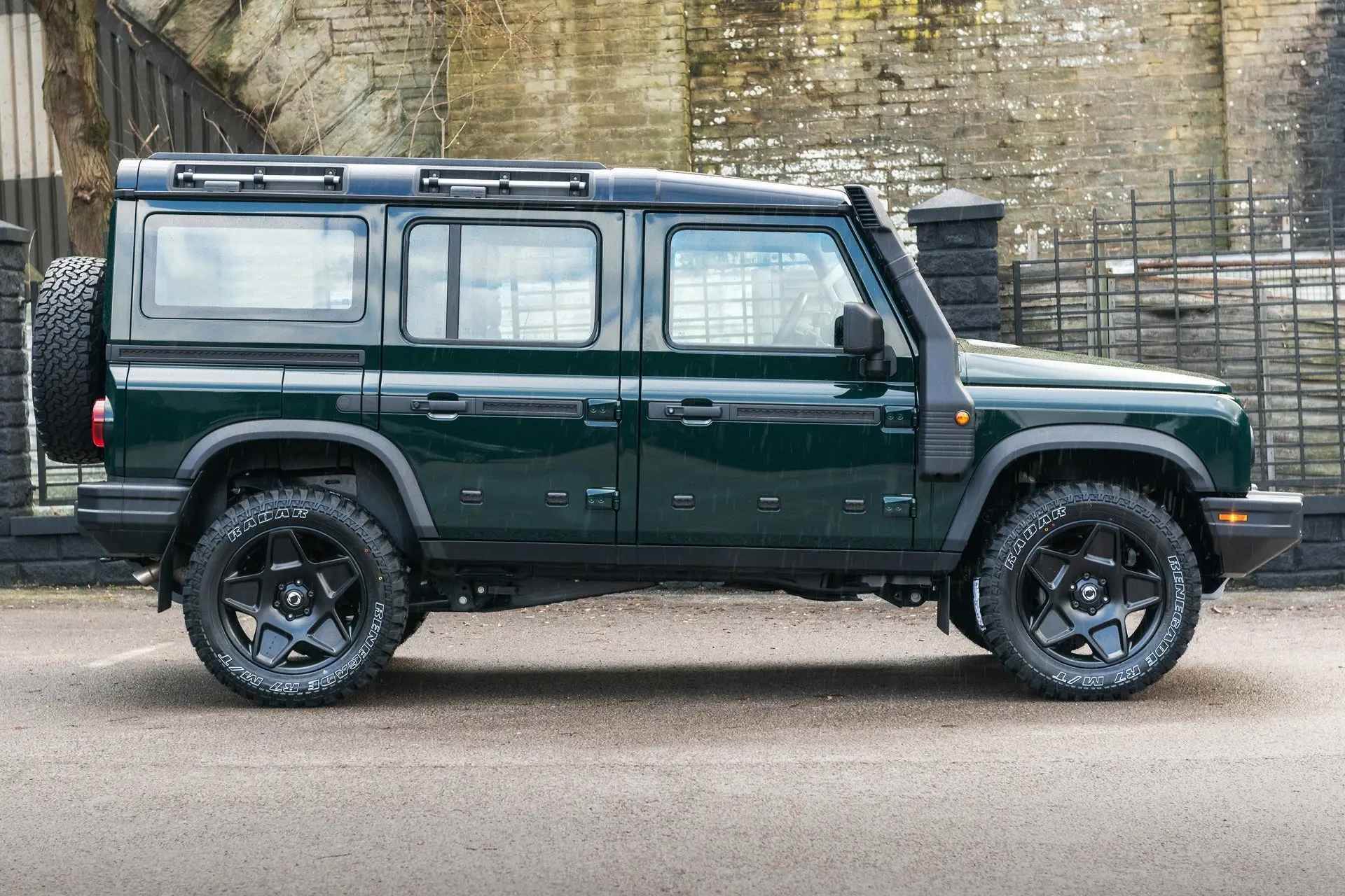 INEOS Grenadier (2023 Onwards) RS-Forged Alloy Wheels - Mondial Retro - Image 12