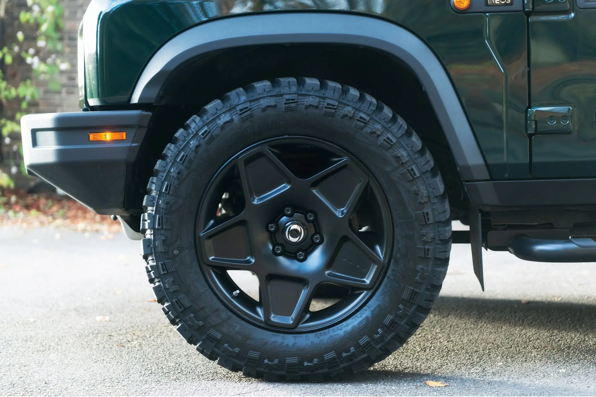 INEOS Grenadier (2023 Onwards) RS-Forged Alloy Wheels - Mondial Retro - Image 21