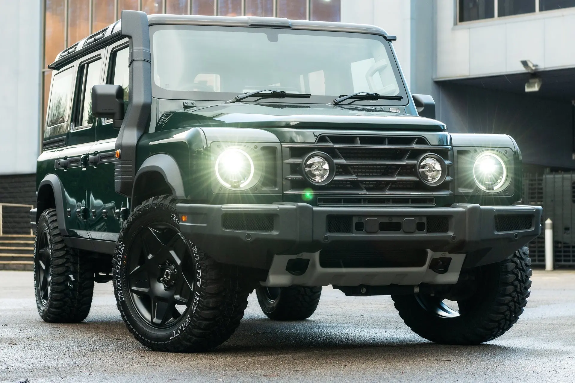 INEOS Grenadier (2023 Onwards) RS-Forged Alloy Wheels - Mondial Retro - Image 4