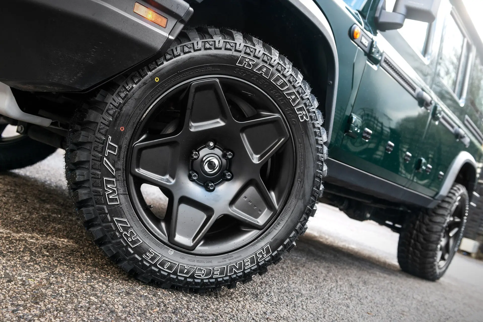 INEOS Grenadier (2023 Onwards) RS-Forged Alloy Wheels - Mondial Retro - Image 6