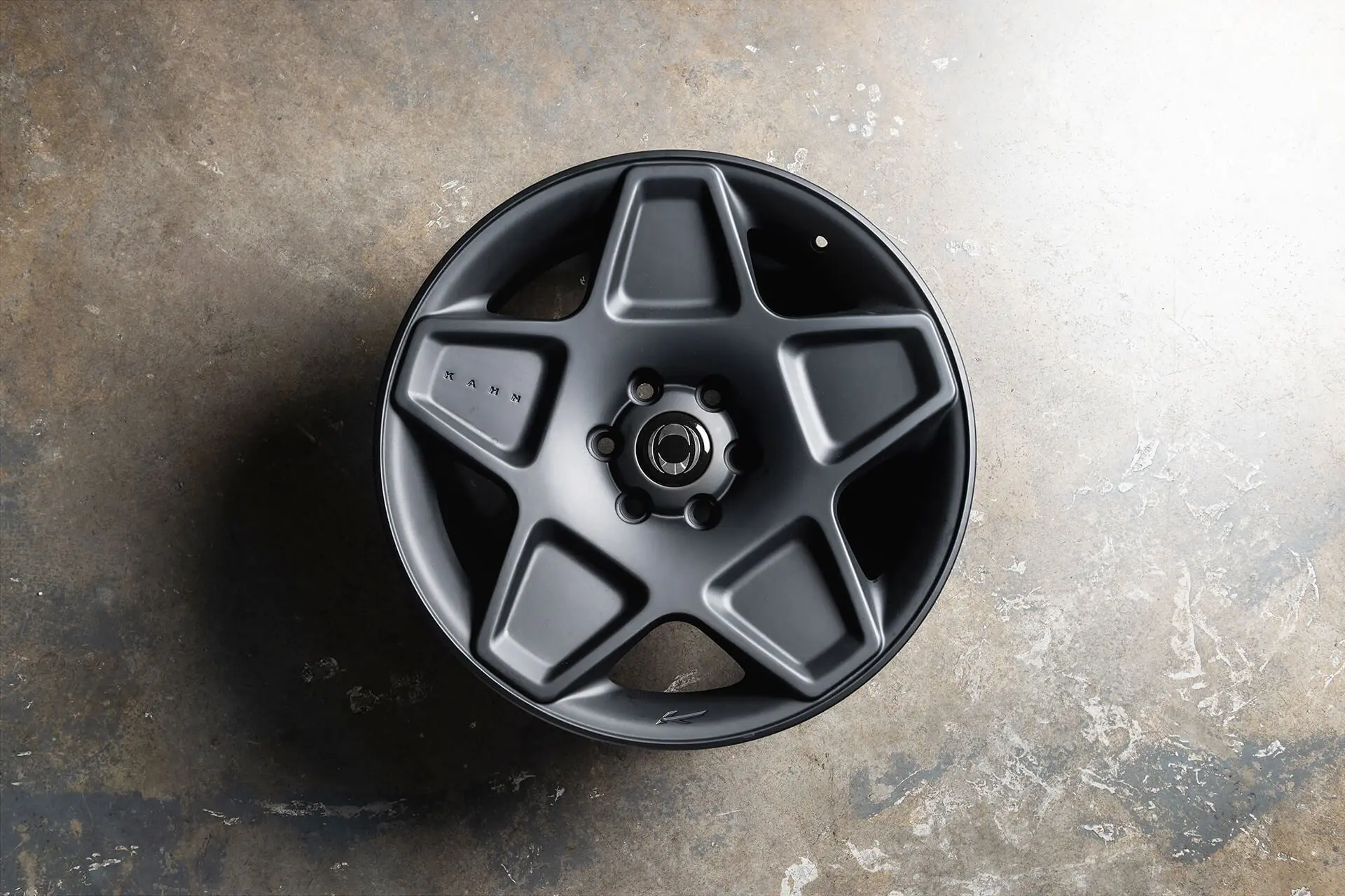 INEOS Grenadier (2023 Onwards) RS-Forged Alloy Wheels - Mondial Retro - Image 5