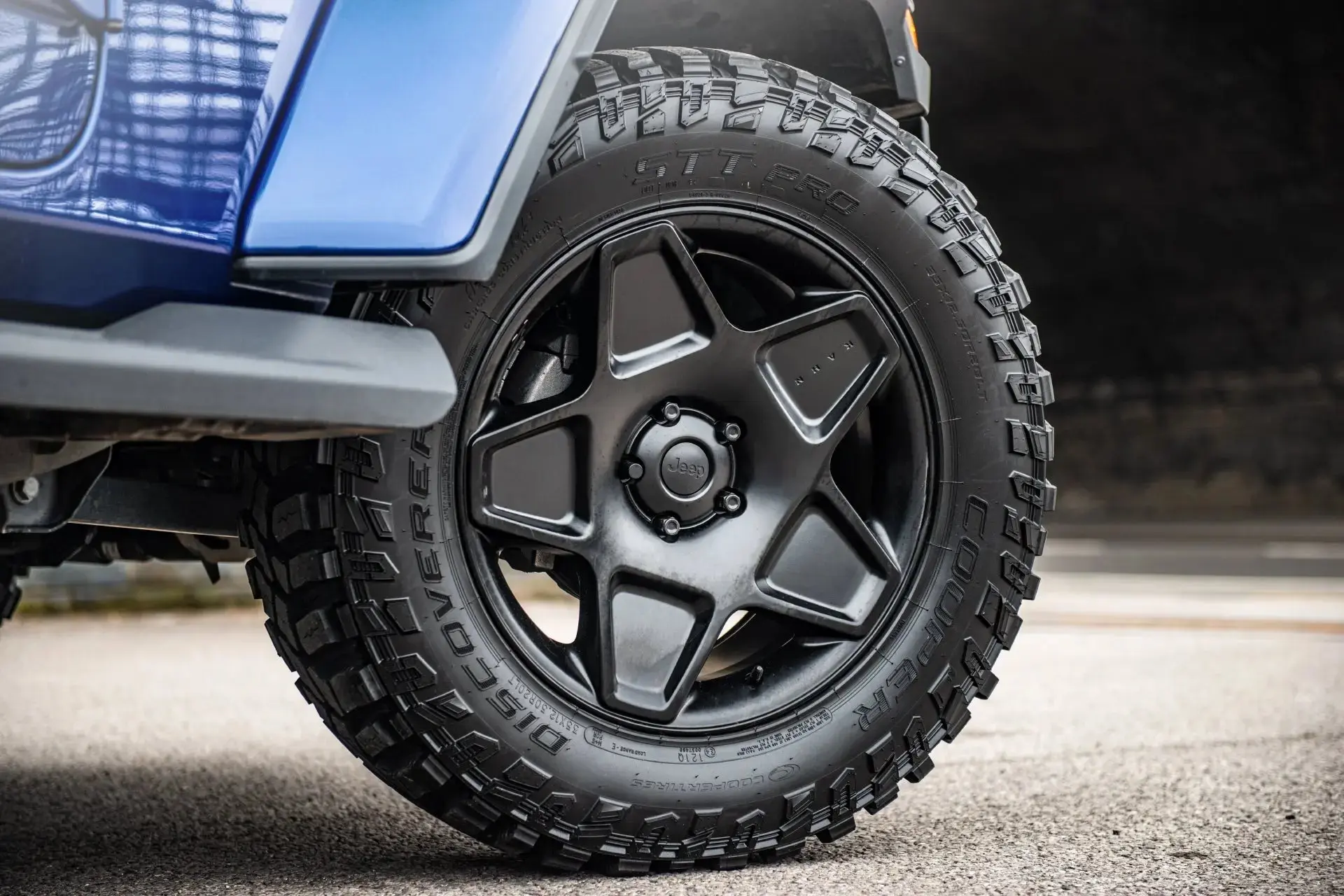 Jeep Wrangler JL (2018 Onwards) RS-Forged Alloy Wheels - Mondial Retro - Image 27