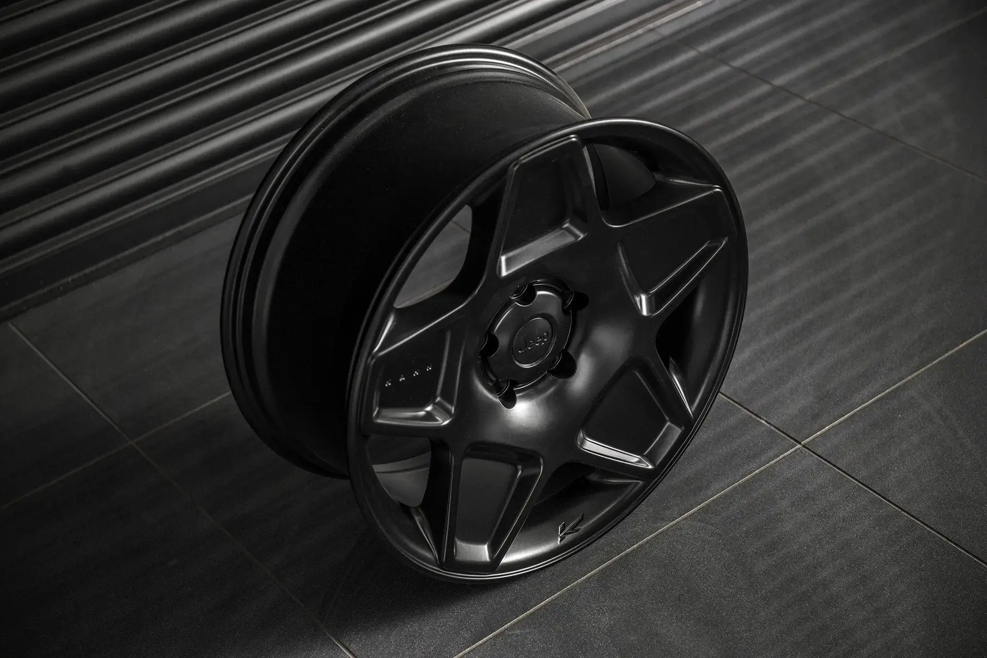 Jeep Wrangler JL (2018 Onwards) RS-Forged Alloy Wheels - Mondial Retro - Image 9