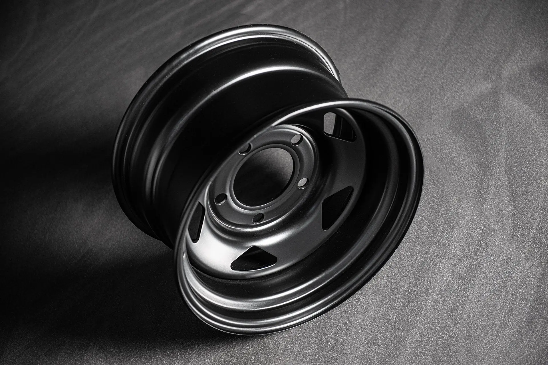 Land Rover Defender (1991-2016) Steel Wheels - 1947 Heritage - Image 23