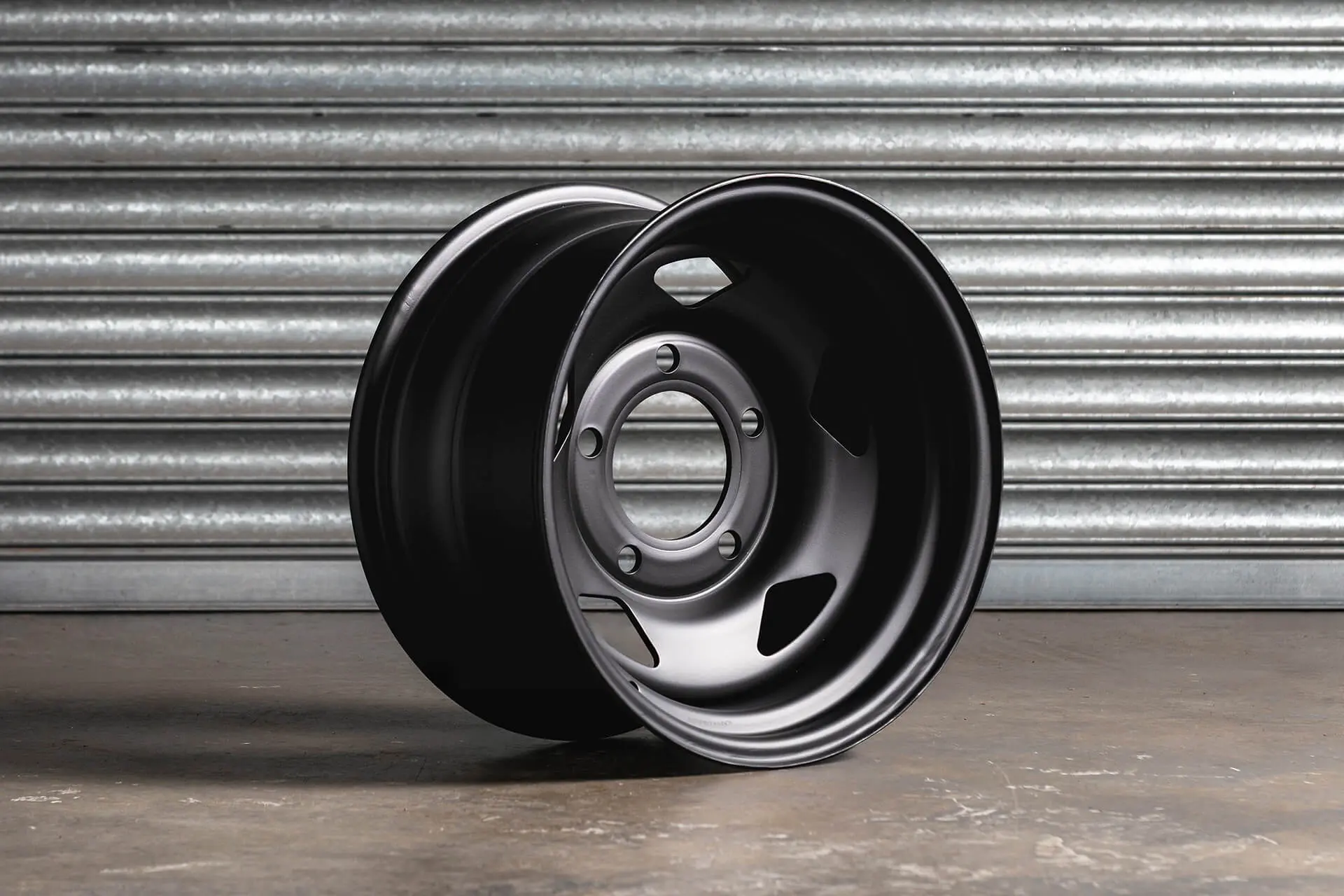 Land Rover Defender (1991-2016) Steel Wheels - 1947 Heritage - Image 27