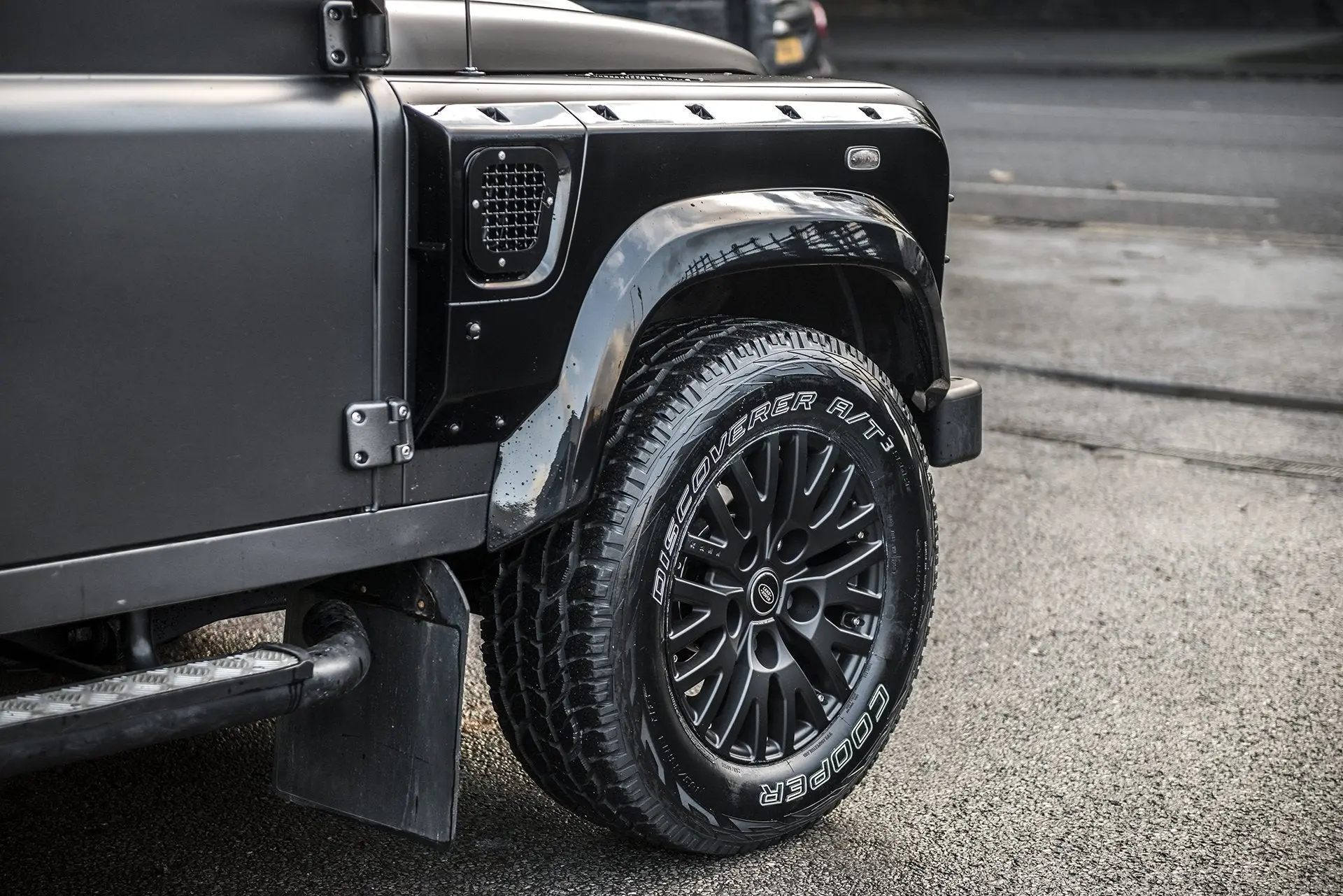 Land Rover Defender (1991-2016) Alloy Wheels - 1983 - Image 8