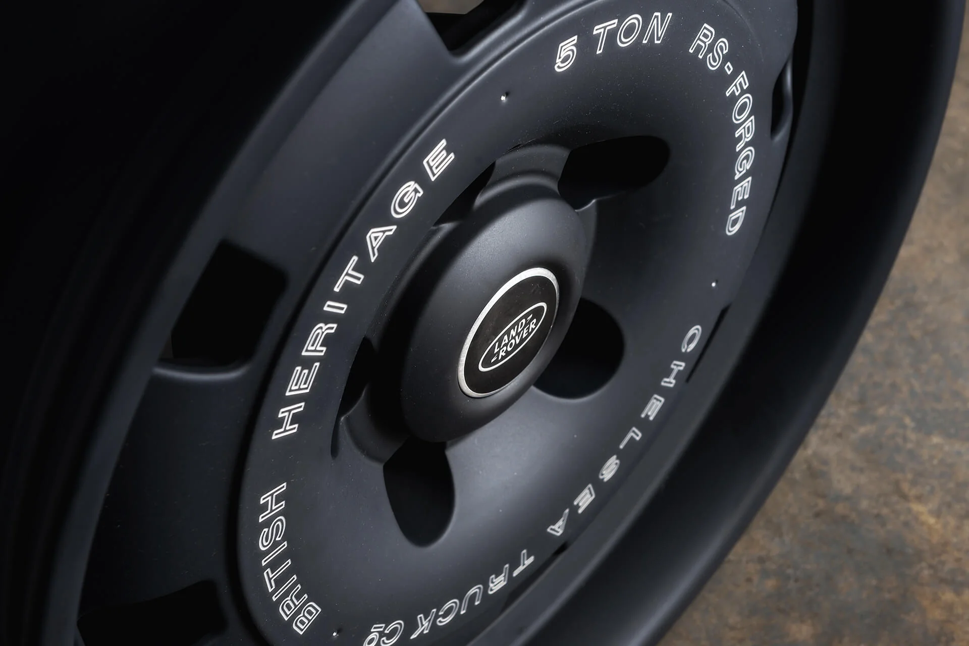 Land Rover Defender (1991-2016) RS-Forged Alloy Wheels - British Heritage - Image 10