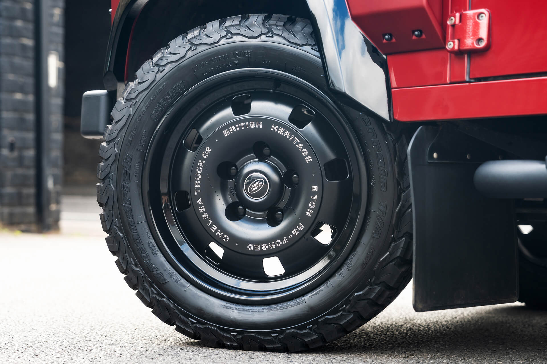 Land Rover Defender (1991-2016) RS-Forged Alloy Wheels - British Heritage - Image 13