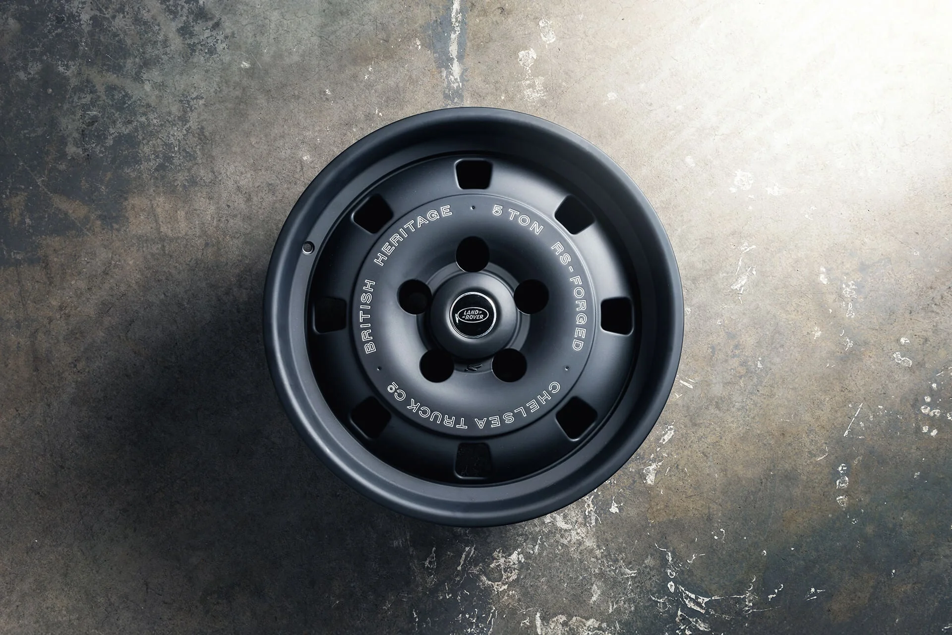 Land Rover Defender (1991-2016) RS-Forged Alloy Wheels - British Heritage - Image 14