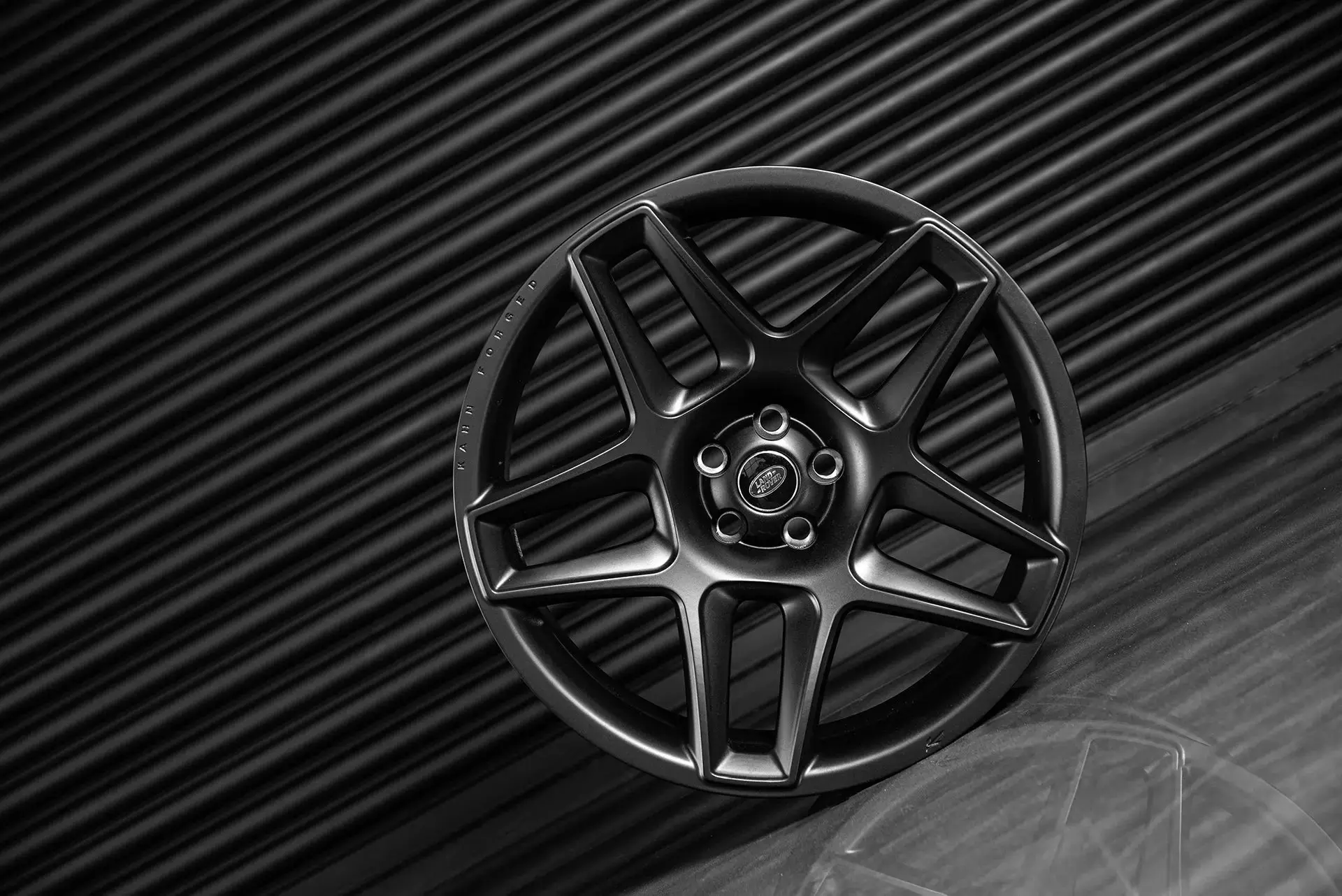 Land Rover Defender (2020 Onwards) Forged Alloy Wheels - Mondial Retro - Image 14
