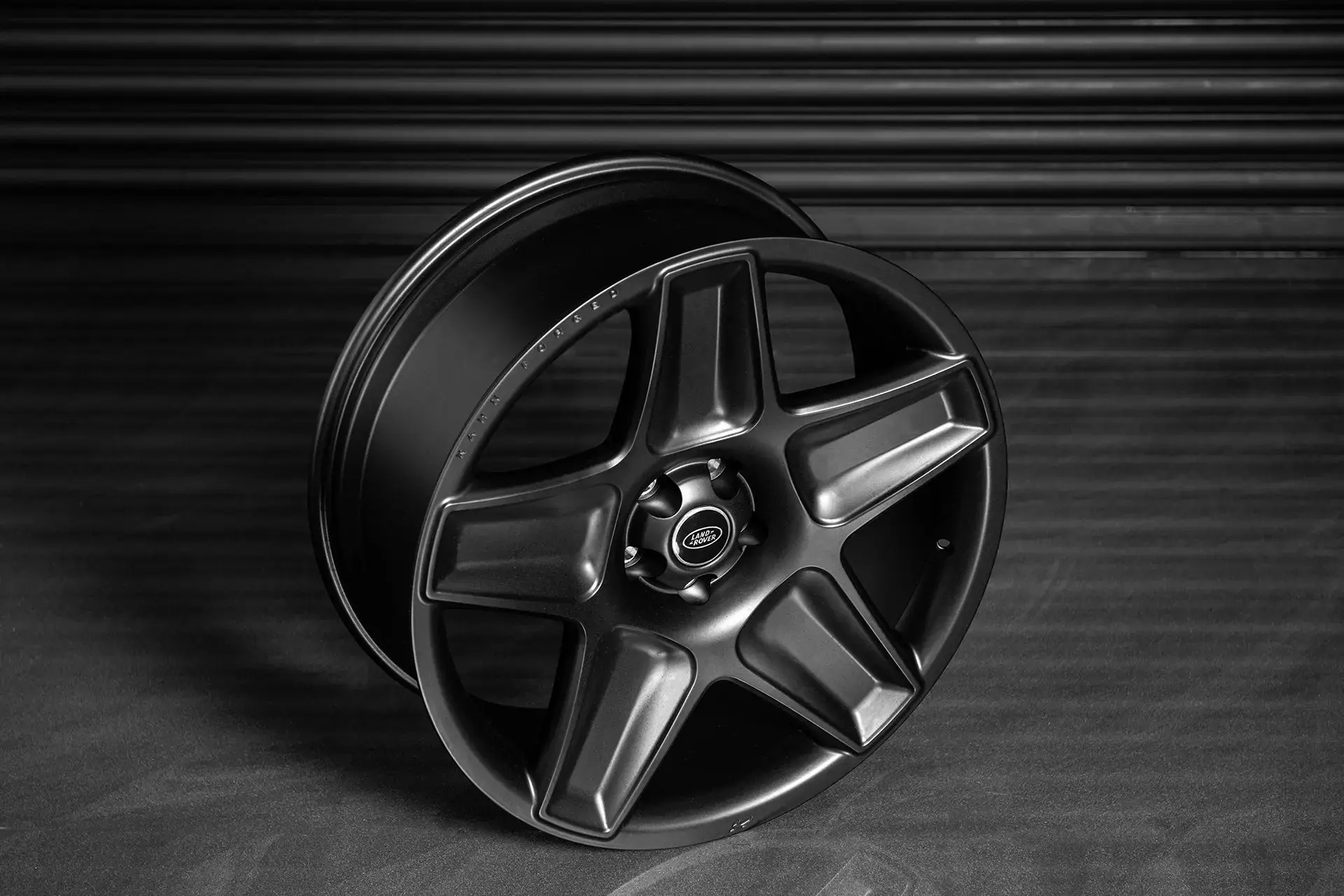 Land Rover Defender (2020 Onwards) Forged Alloy Wheels - Mondial Retro - Image 19
