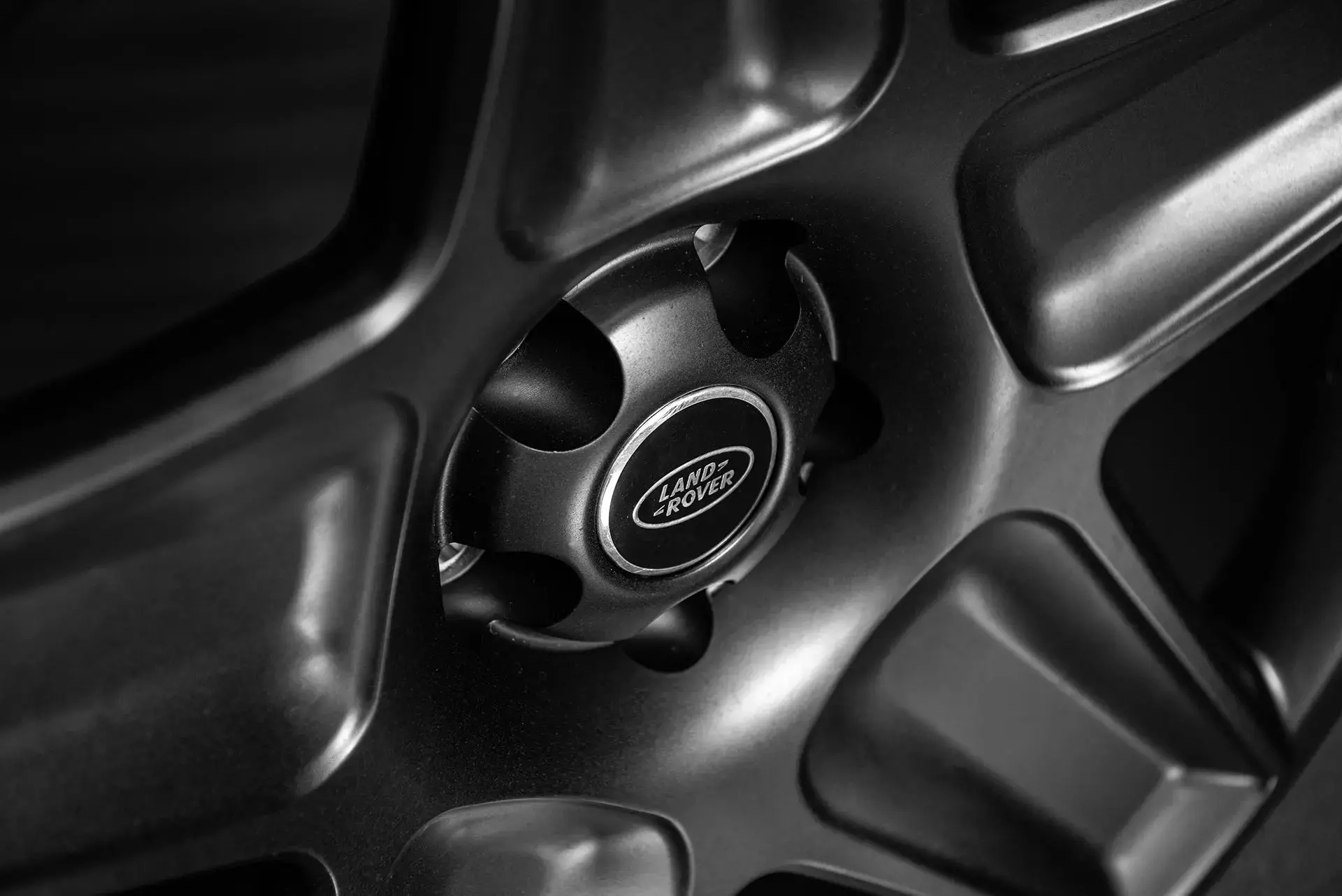 Land Rover Defender (2020 Onwards) Forged Alloy Wheels - Mondial Retro - Image 21