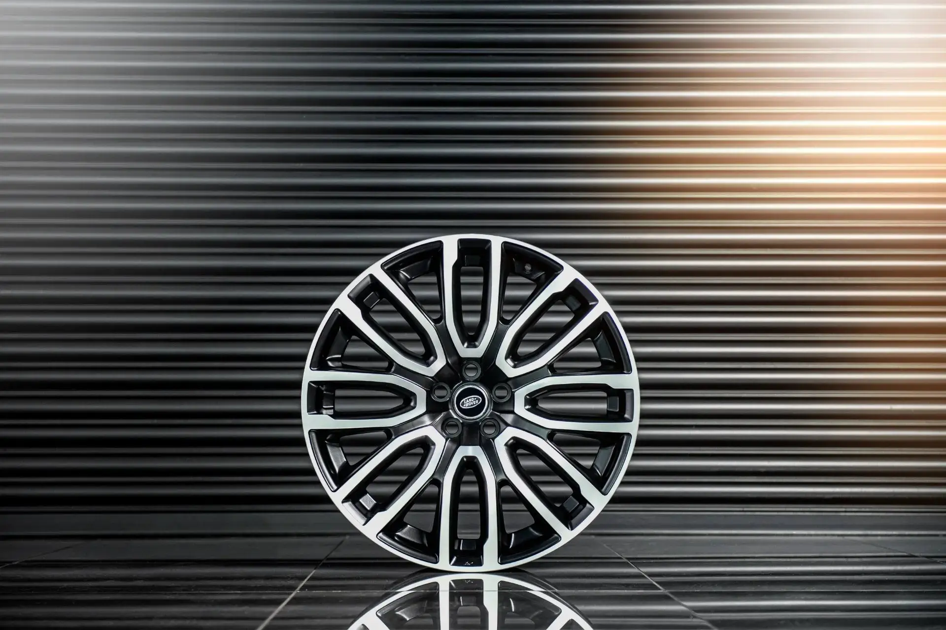 Land Rover Defender (2020 Onwards) Alloy Wheels - Pace Car Light - Image 14