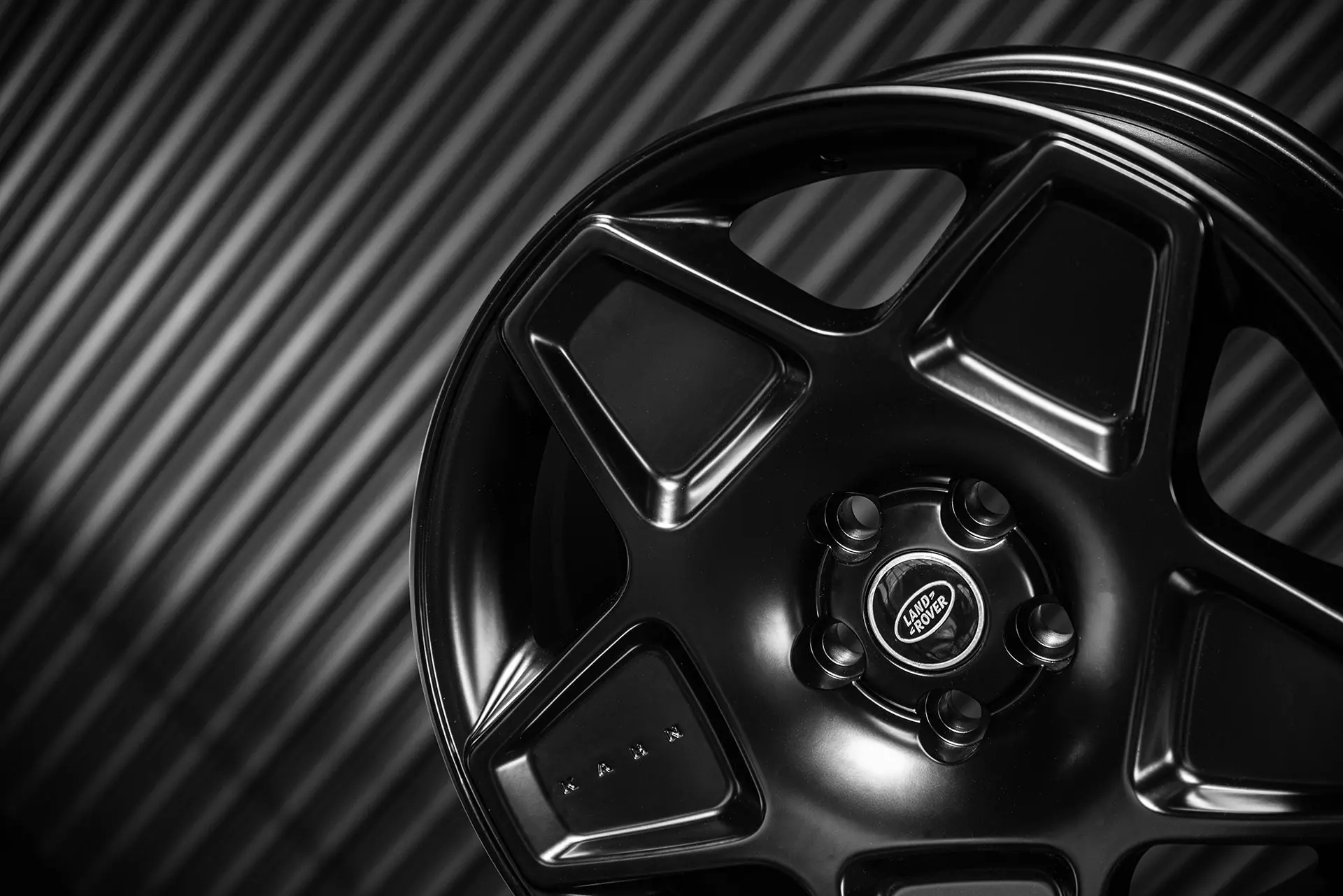 Land Rover Defender (2020 Onwards) RS-Forged Alloy Wheels - Mondial Retro Light - Image 20