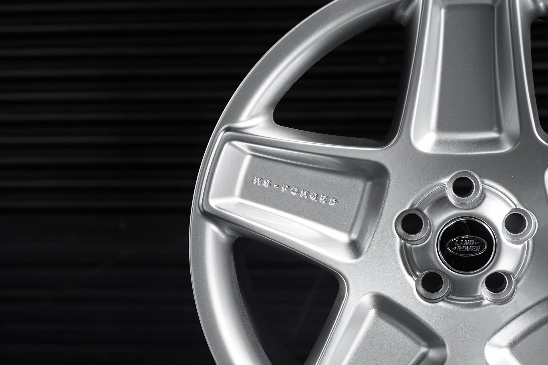 Land Rover Defender (2020 Onwards) RS-Forged Alloy Wheels - Mondial Retro - Image 6