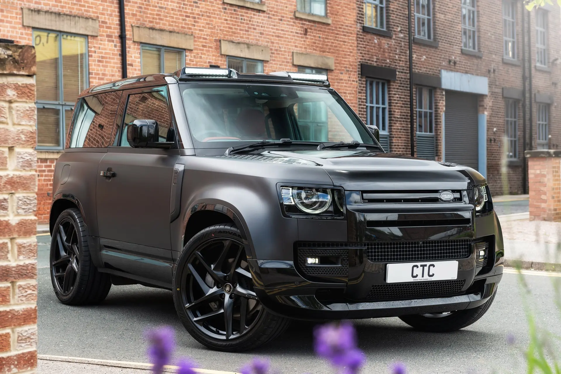 Land Rover Defender (2020 Onwards) RS-Forged Alloy Wheels - Type 52 - Image 17
