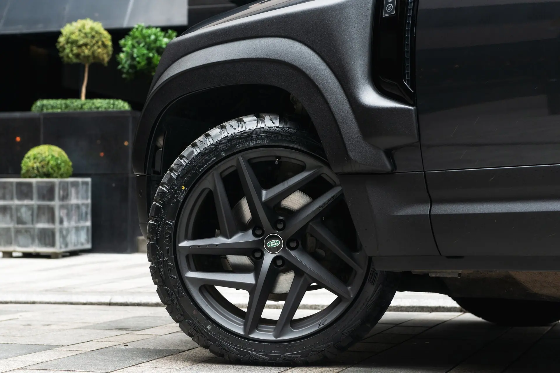 Land Rover Defender (2020 Onwards) RS-Forged Alloy Wheels - Type 52 - Image 10