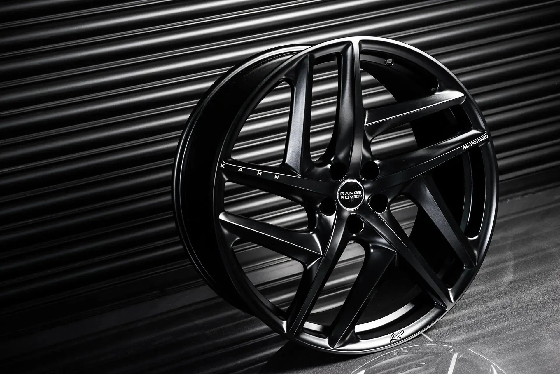 Land Rover Defender (2020 Onwards) RS-Forged Alloy Wheels - Type 52 - Image 40