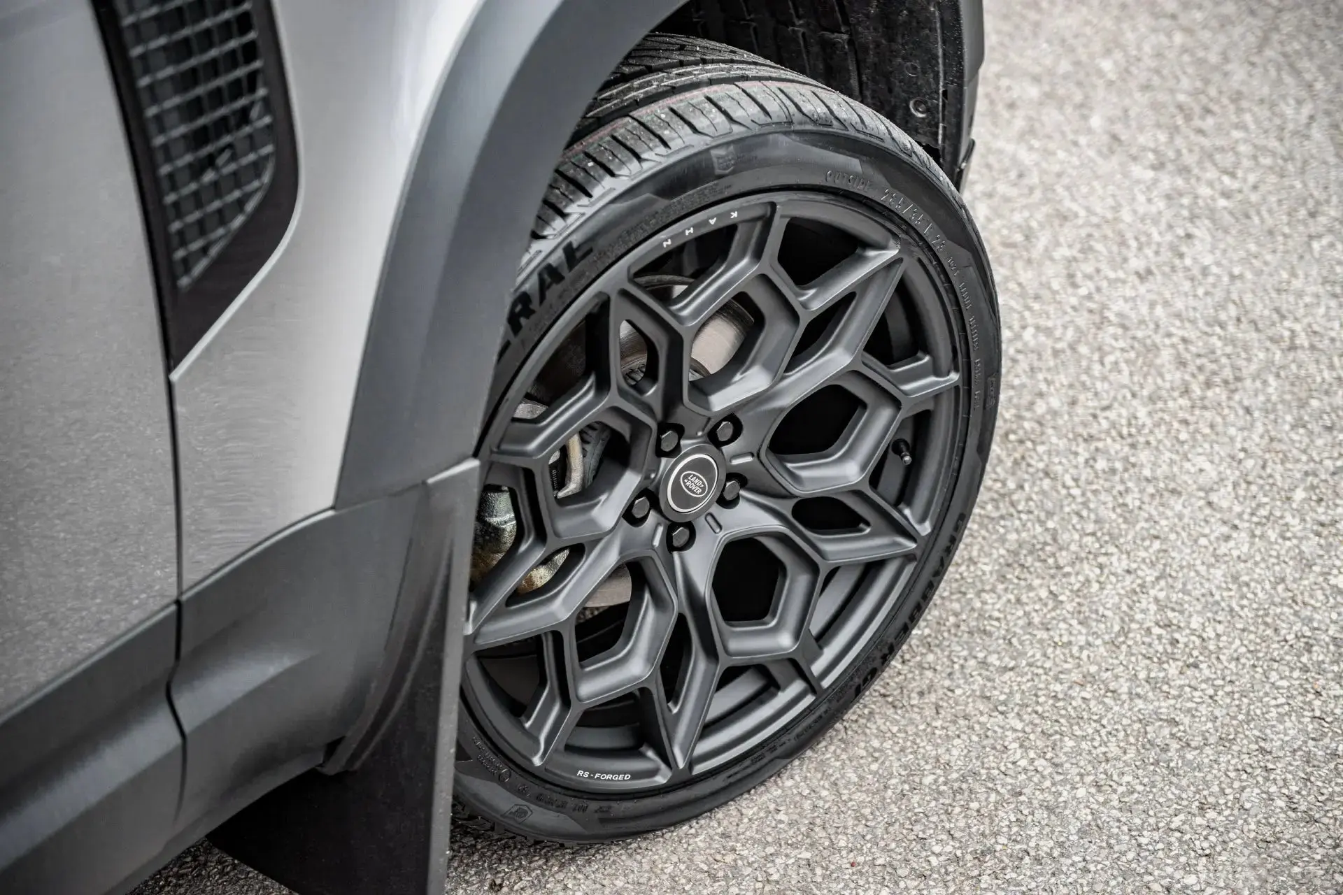 Land Rover Defender (2020 Onwards) RS-Forged Deep Concave Alloy Wheels - Type 57 - Image 10