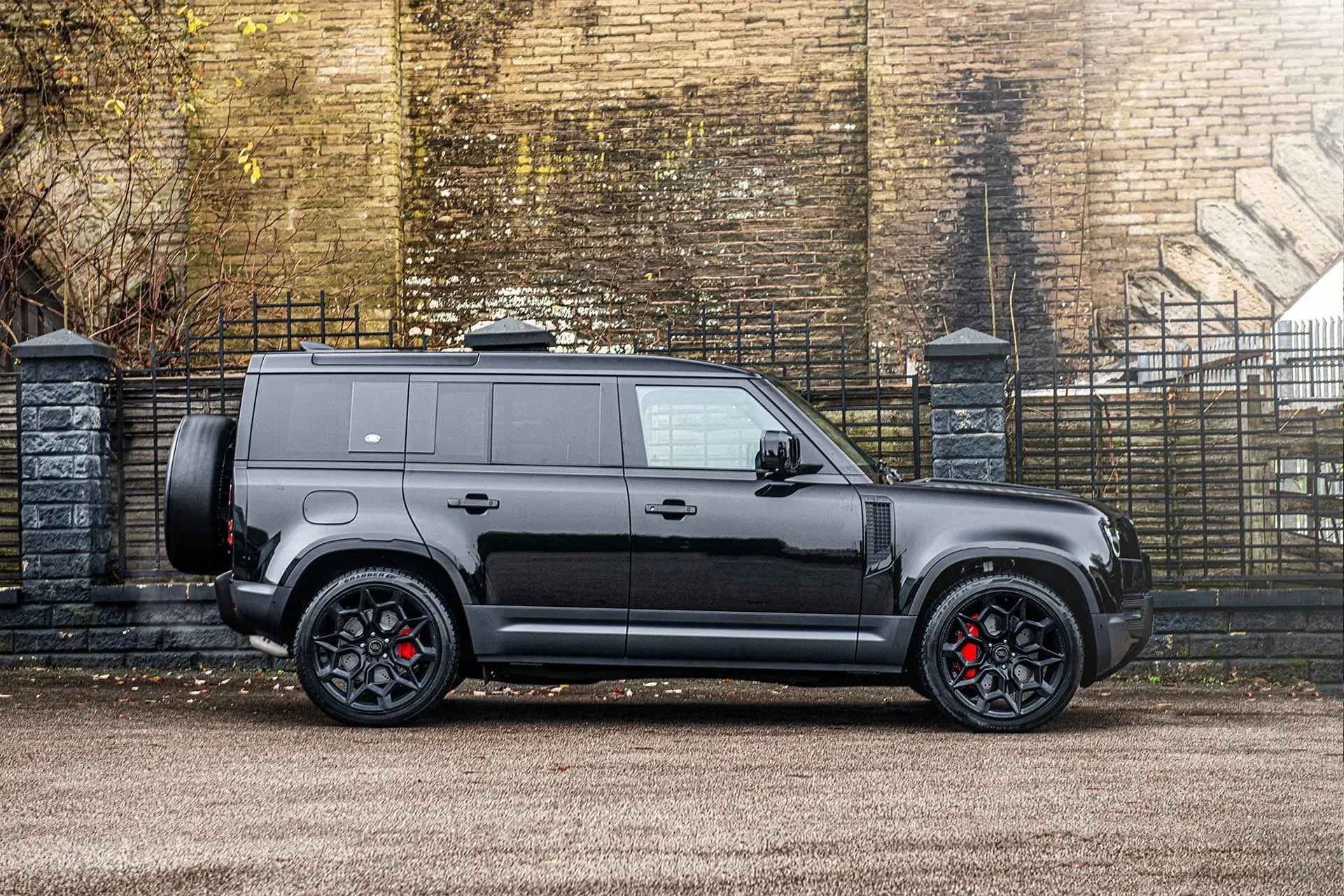 Land Rover Defender (2020 Onwards) RS-Forged Deep Concave Alloy Wheels - Type 57 - Image 14