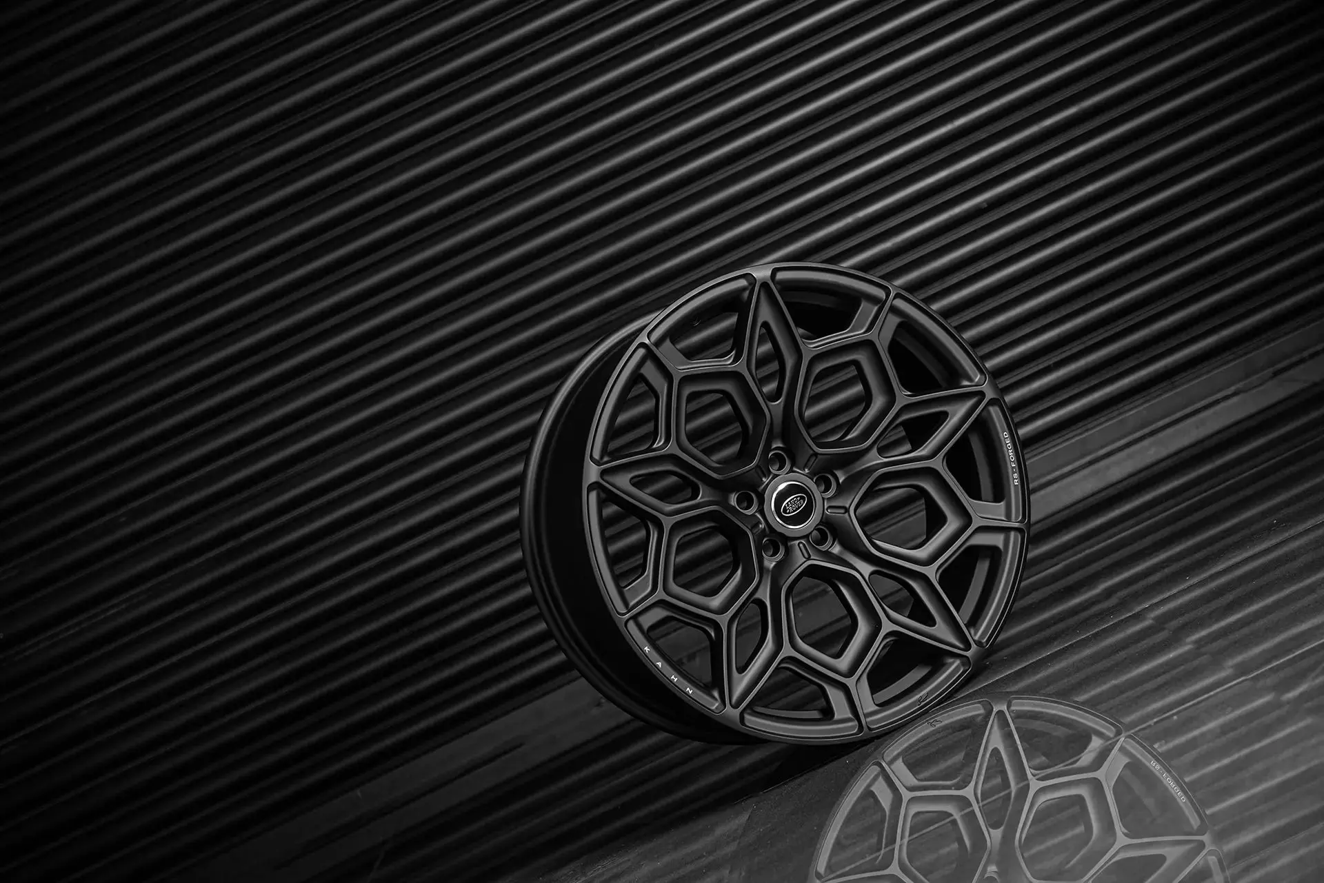 Land Rover Defender (2020 Onwards) RS-Forged Deep Concave Alloy Wheels - Type 57 - Image 15