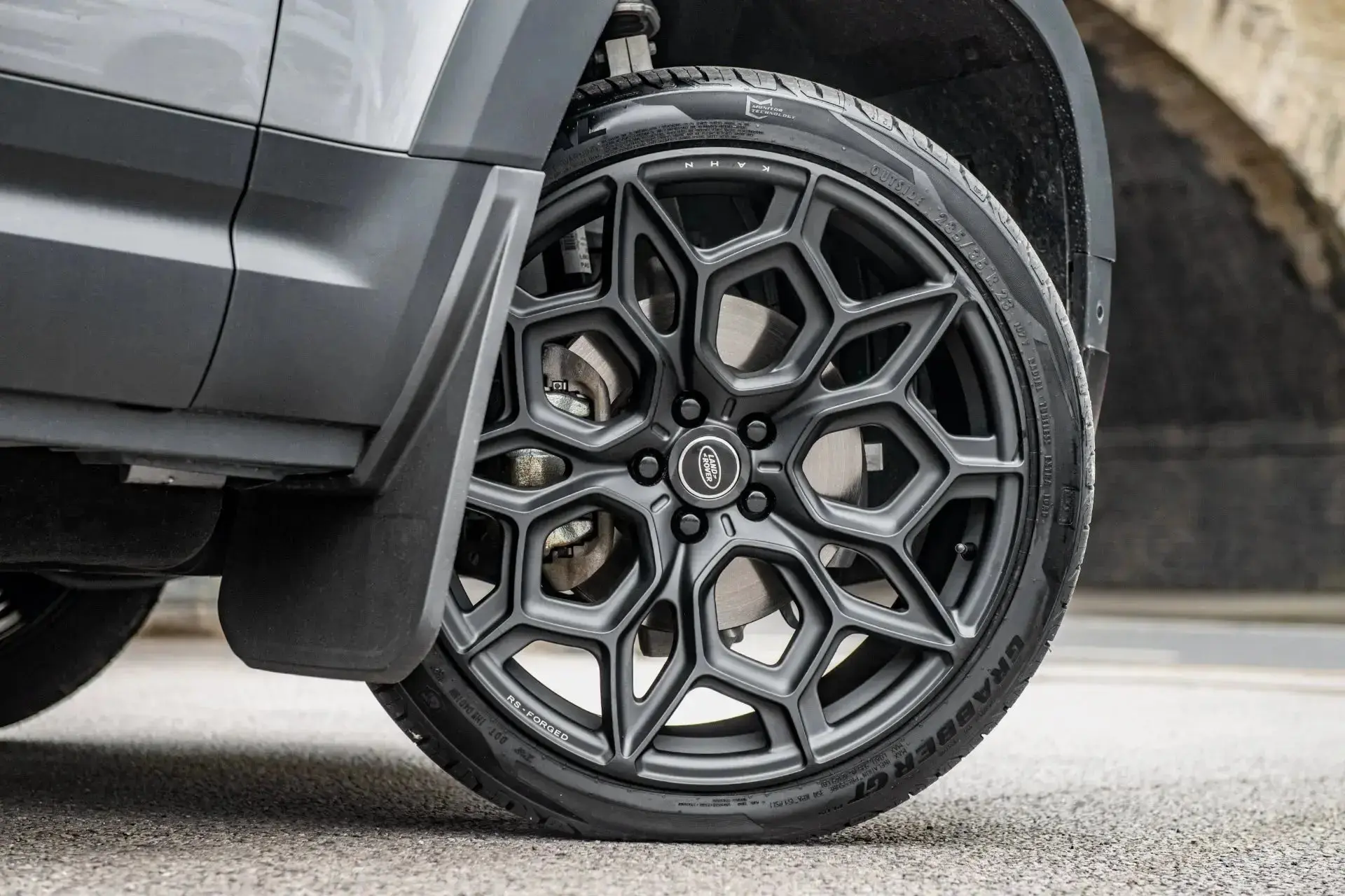 Land Rover Defender (2020 Onwards) RS-Forged Deep Concave Alloy Wheels - Type 57 - Image 6