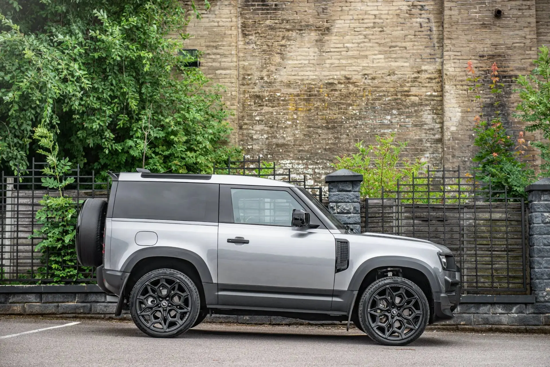 Land Rover Defender (2020 Onwards) RS-Forged Deep Concave Alloy Wheels - Type 57 - Image 7