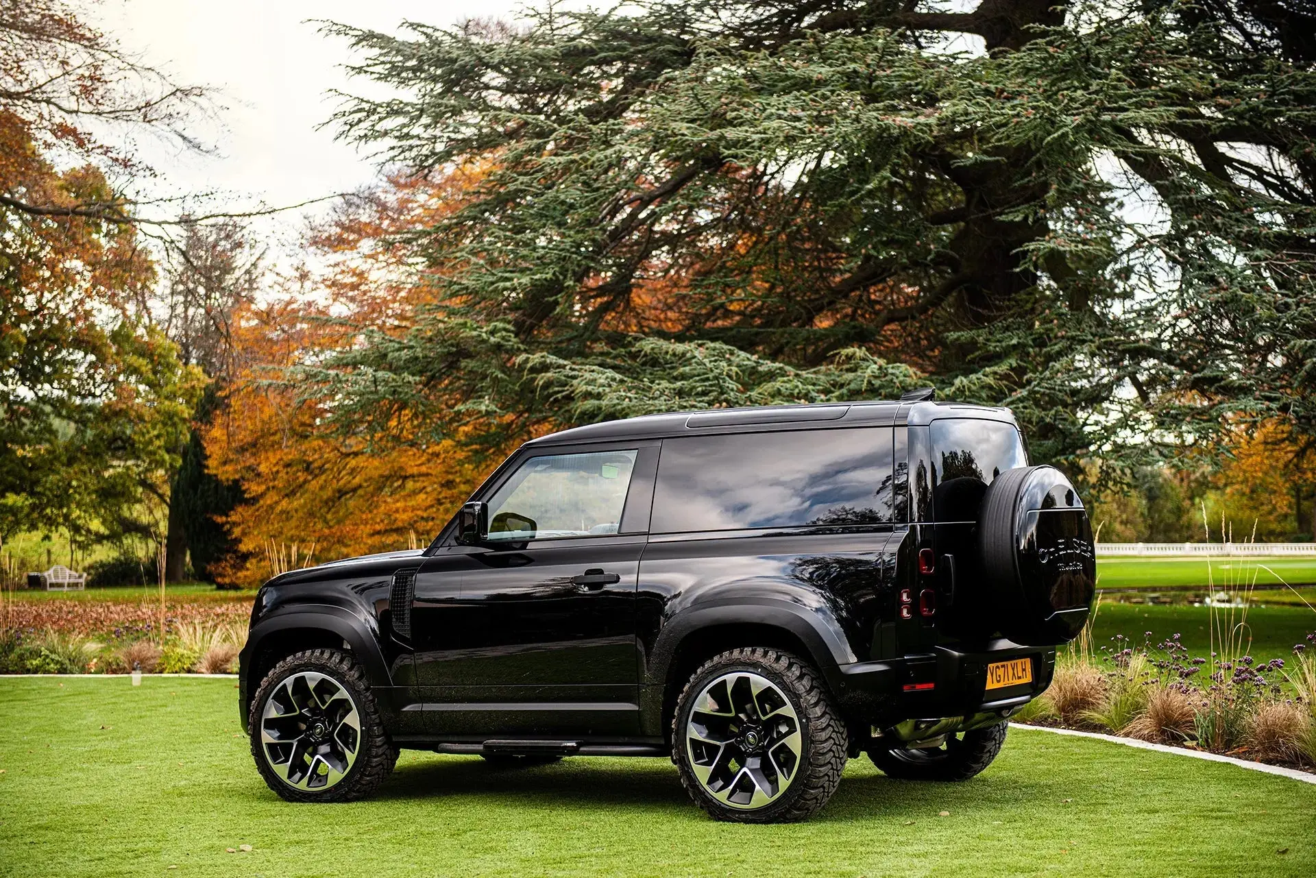 Land Rover Defender (2020 Onwards) RS-Forged Alloy Wheels - Type 60 - Image 30