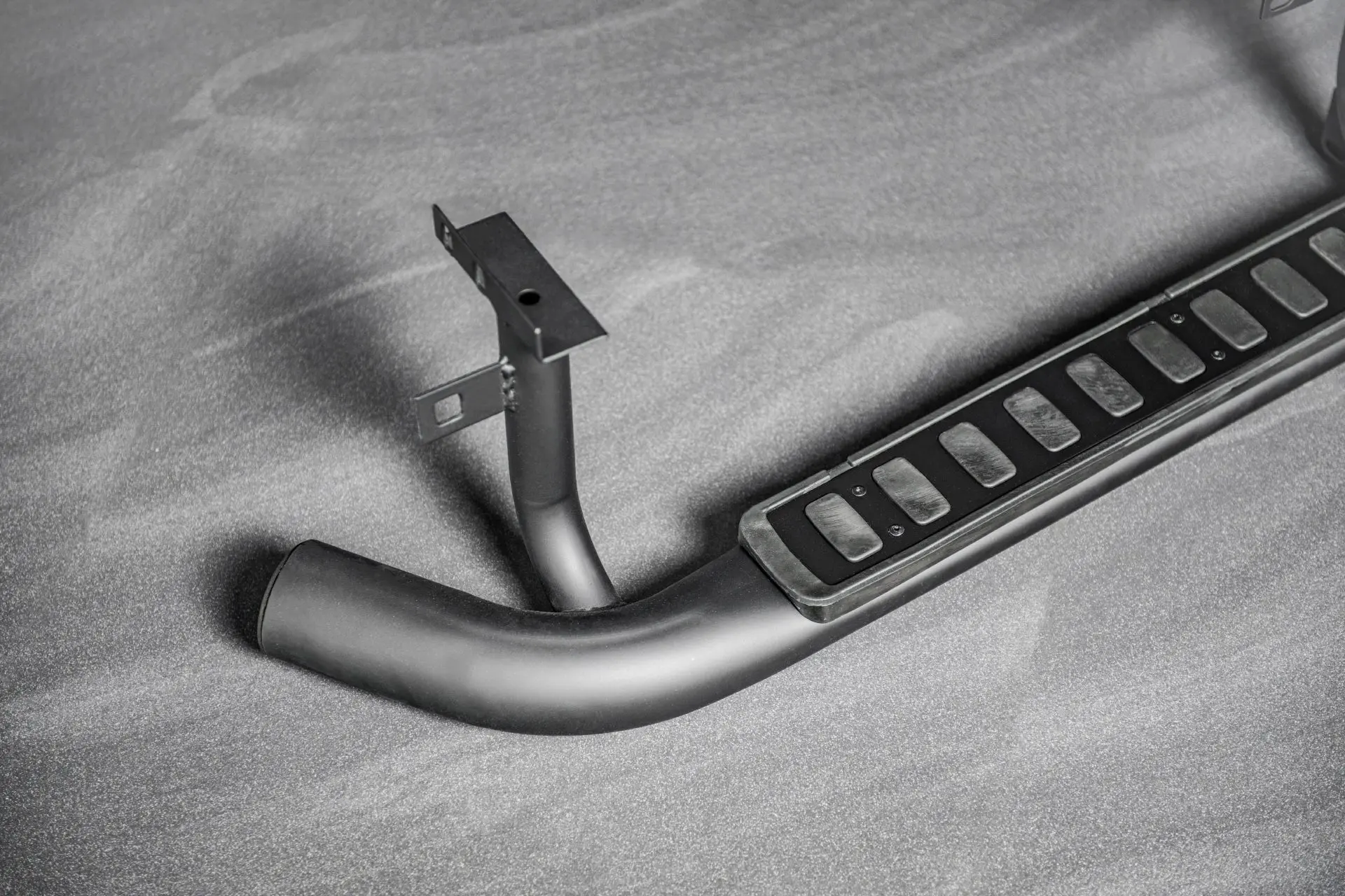 Land Rover Defender 90 (1991-2016) Side Steps - Image 4