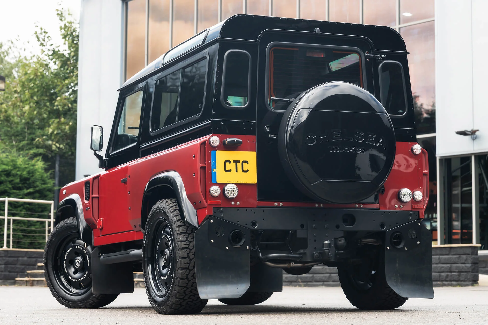 Land Rover Defender 90 (1991-2016) 25mm Suspension Lowering Kit - Image 5