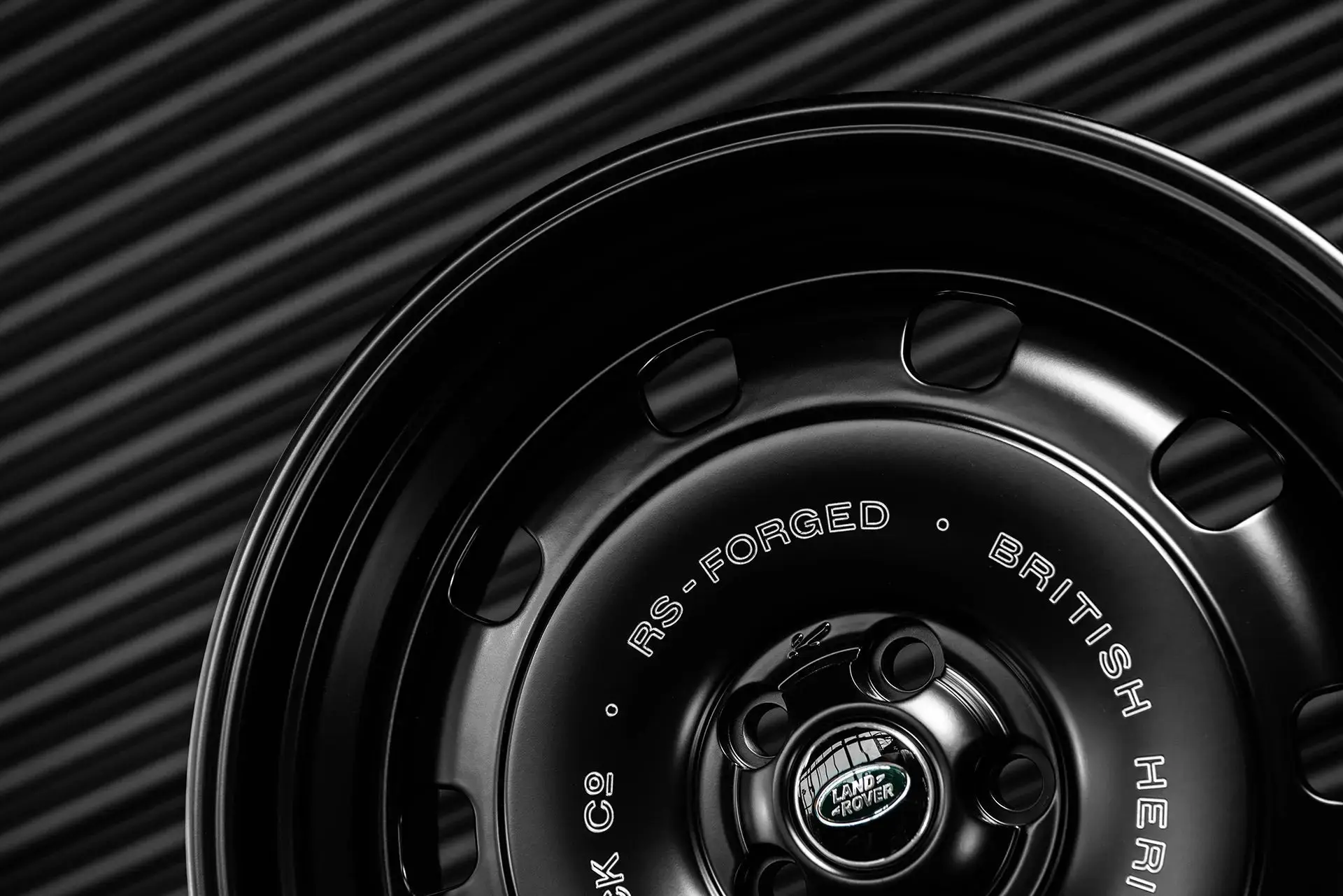 Land Rover Defender (2020 Onwards) RS-Forged Alloy Wheels - British Heritage - Image 16