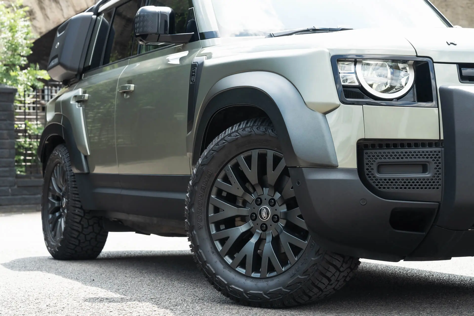 Land Rover Defender (2020 Onwards) Alloy Wheels - RS Light - Image 3