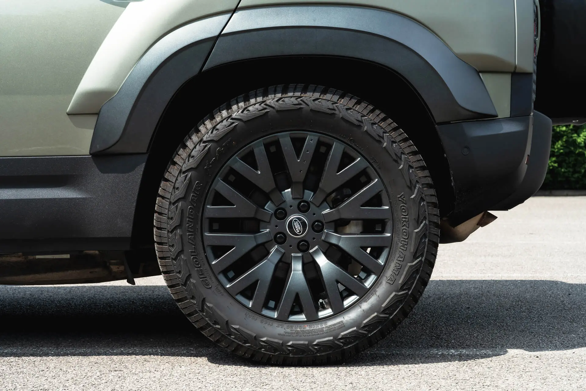 Land Rover Defender (2020 Onwards) Alloy Wheels - RS Light - Image 7