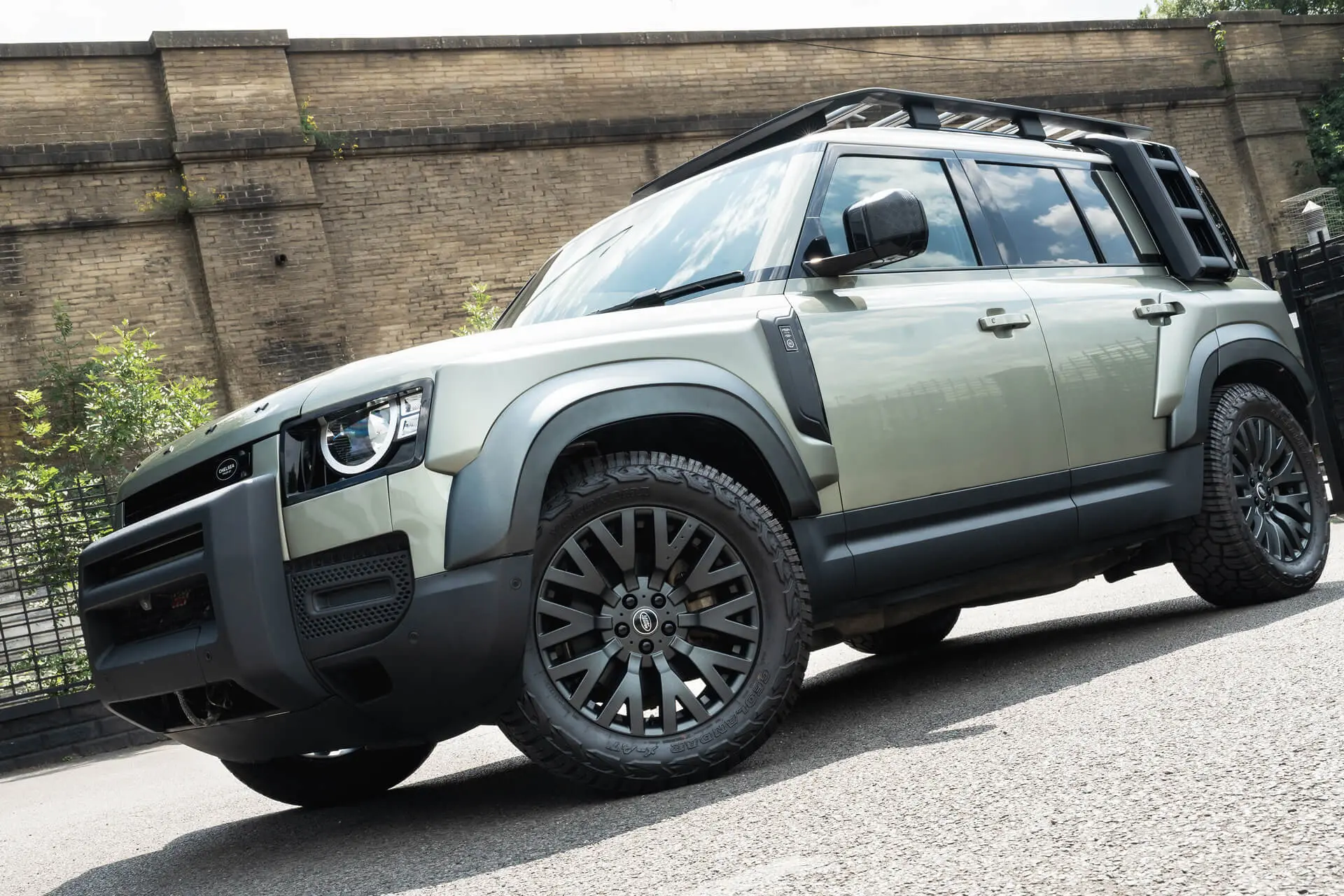 Land Rover Defender (2020 Onwards) Alloy Wheels - RS Light - Image 8