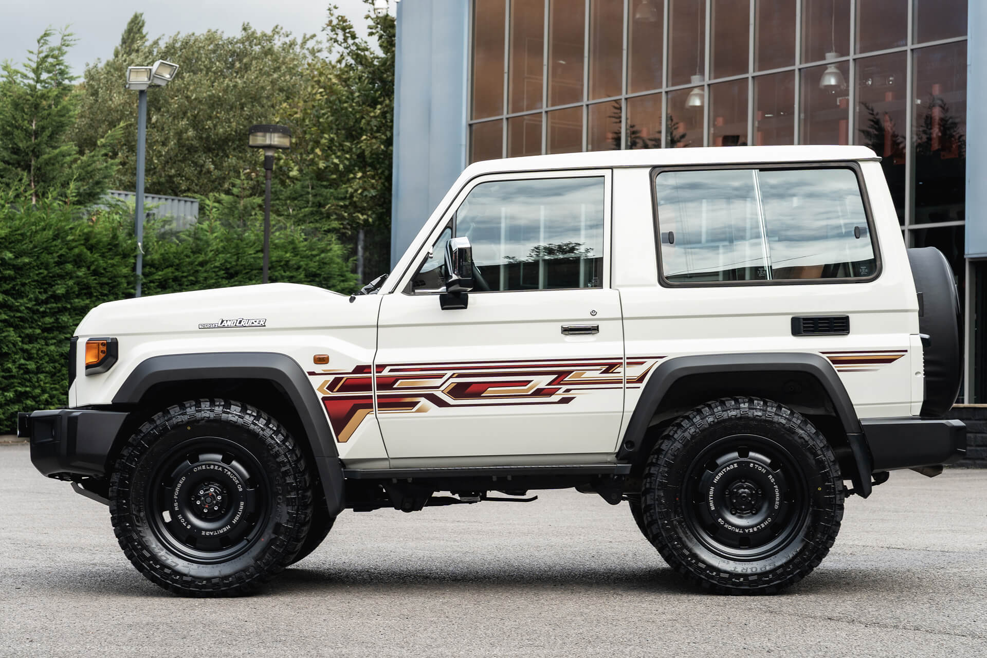 Toyota Land Cruiser 70 (2023 Onwards) RS-Forged Alloy Wheels - British Heritage - Image 4