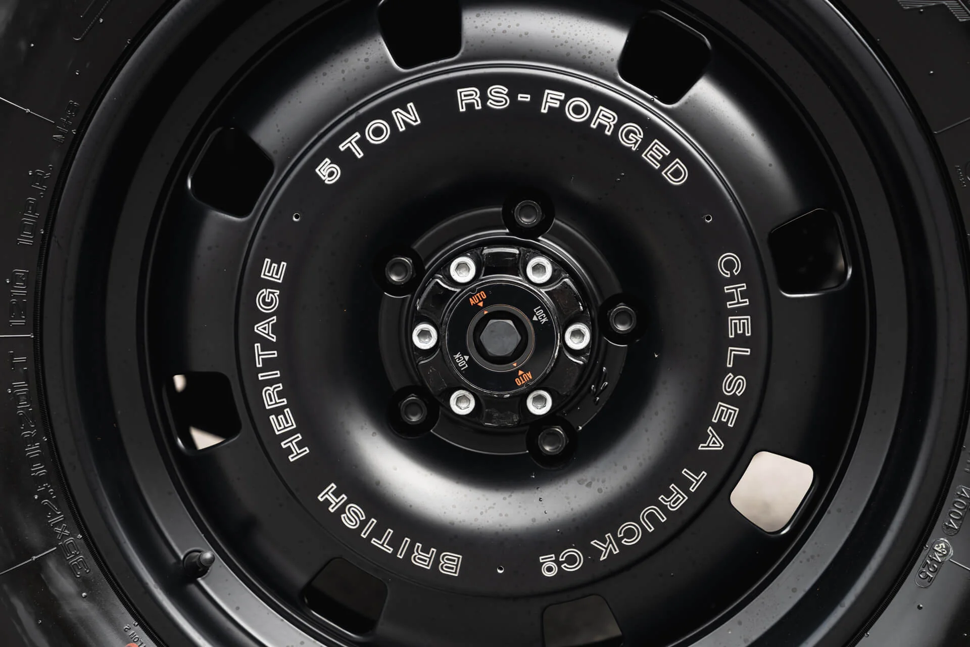 Toyota Land Cruiser 70 (2023 Onwards) RS-Forged Alloy Wheels - British Heritage - Image 48