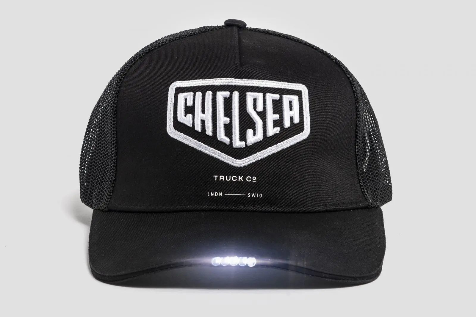 TRUCKER CAP WITH DAYLIGHT RUNNING LIGHT - Image 3